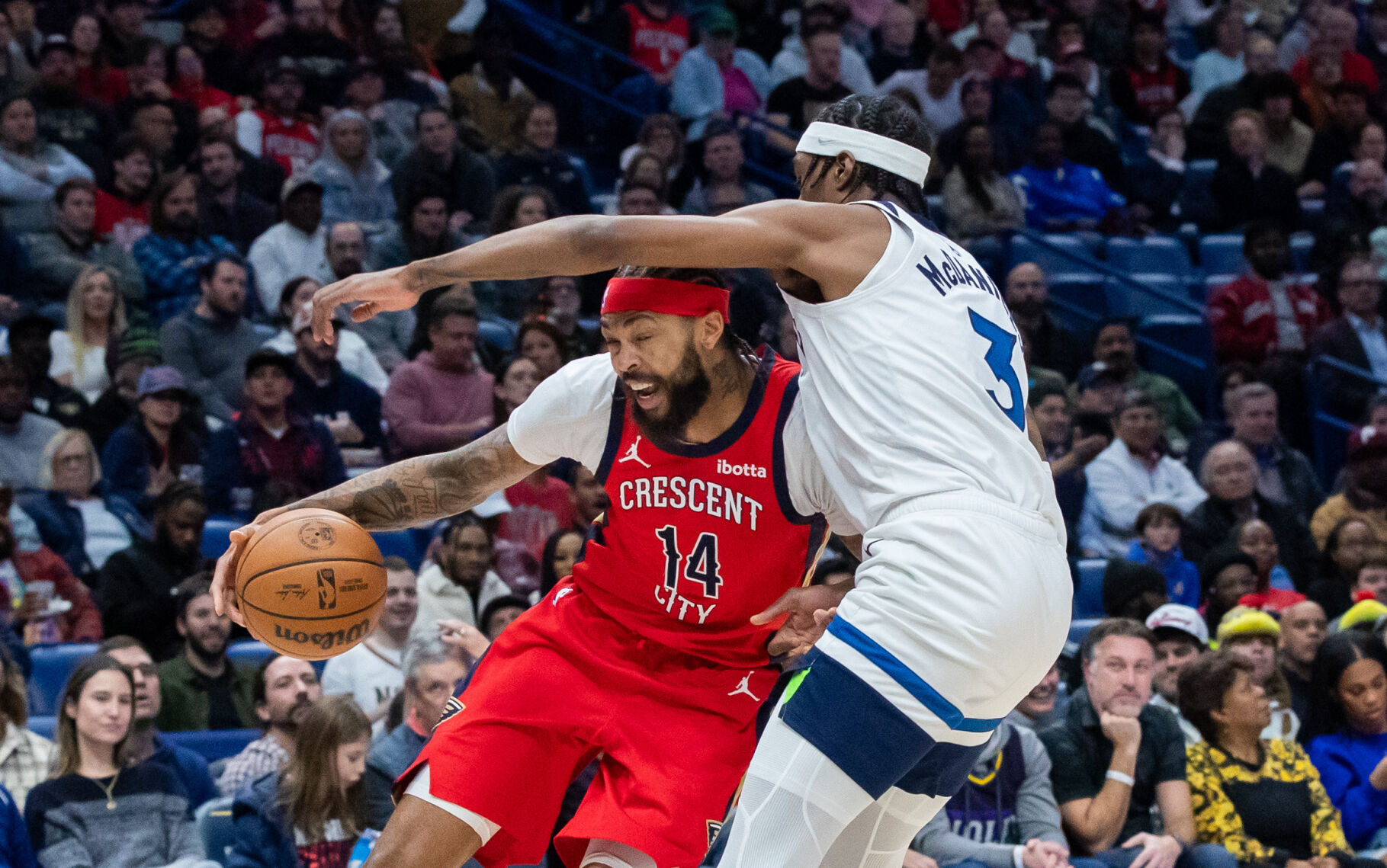 NO.pelicanstimberwolves.121223.0297.jpg